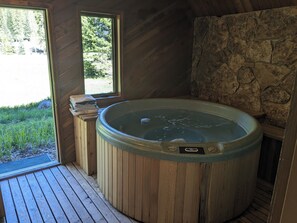 Bain à remous intérieur