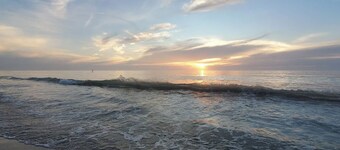 Escape to our stunning pool home retreat in Vero Beach, Florida!
