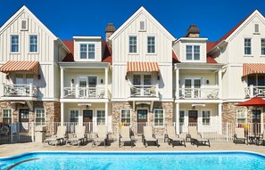 Exterior - "Nantucket 1 Bedroom" Luxury Townhome, Pool, Hot Tub, Golf Membership, Near Lake and Beaches (Holland)