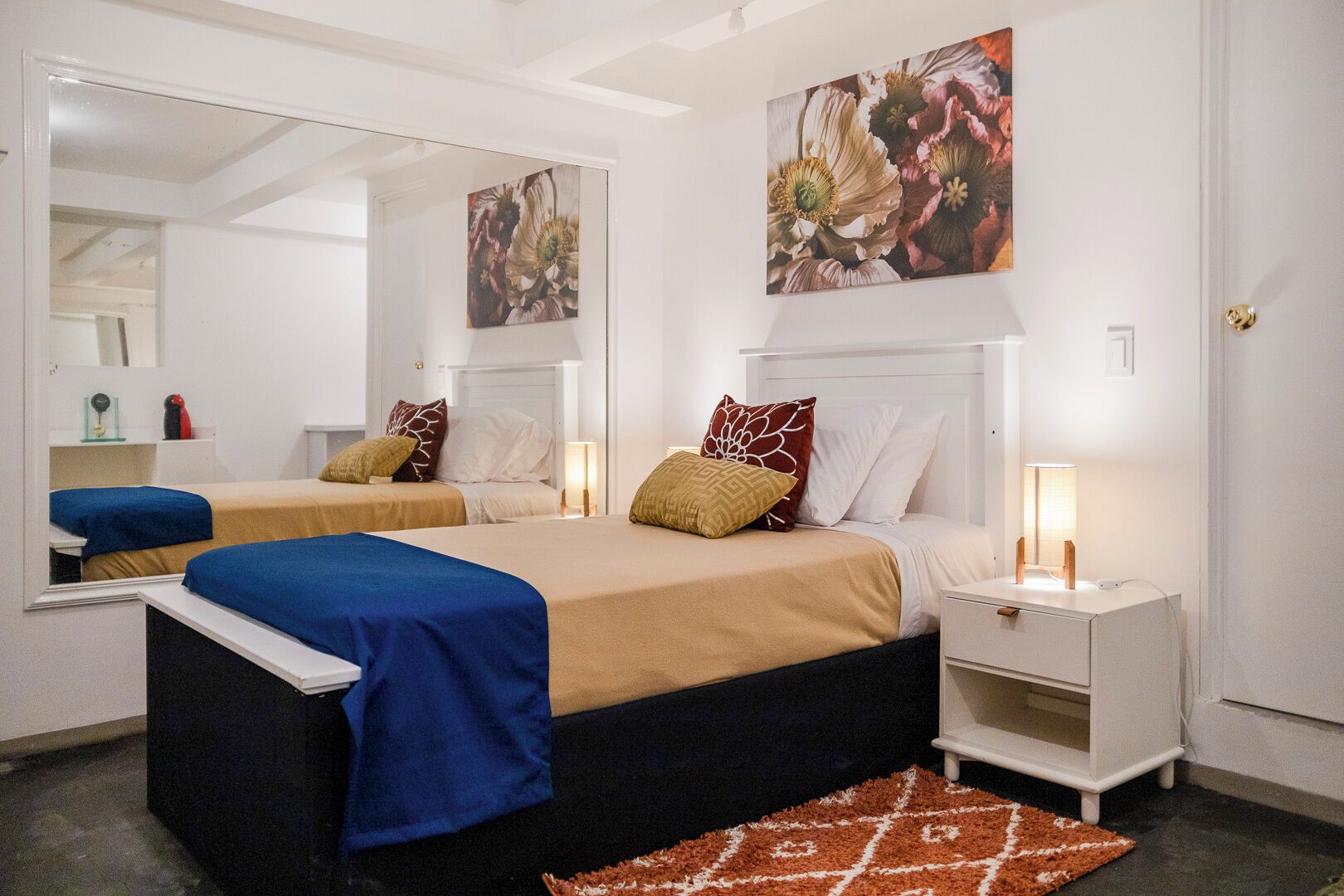 Habitación urbana | Ropa de cama de alta calidad y decoración personalizada 