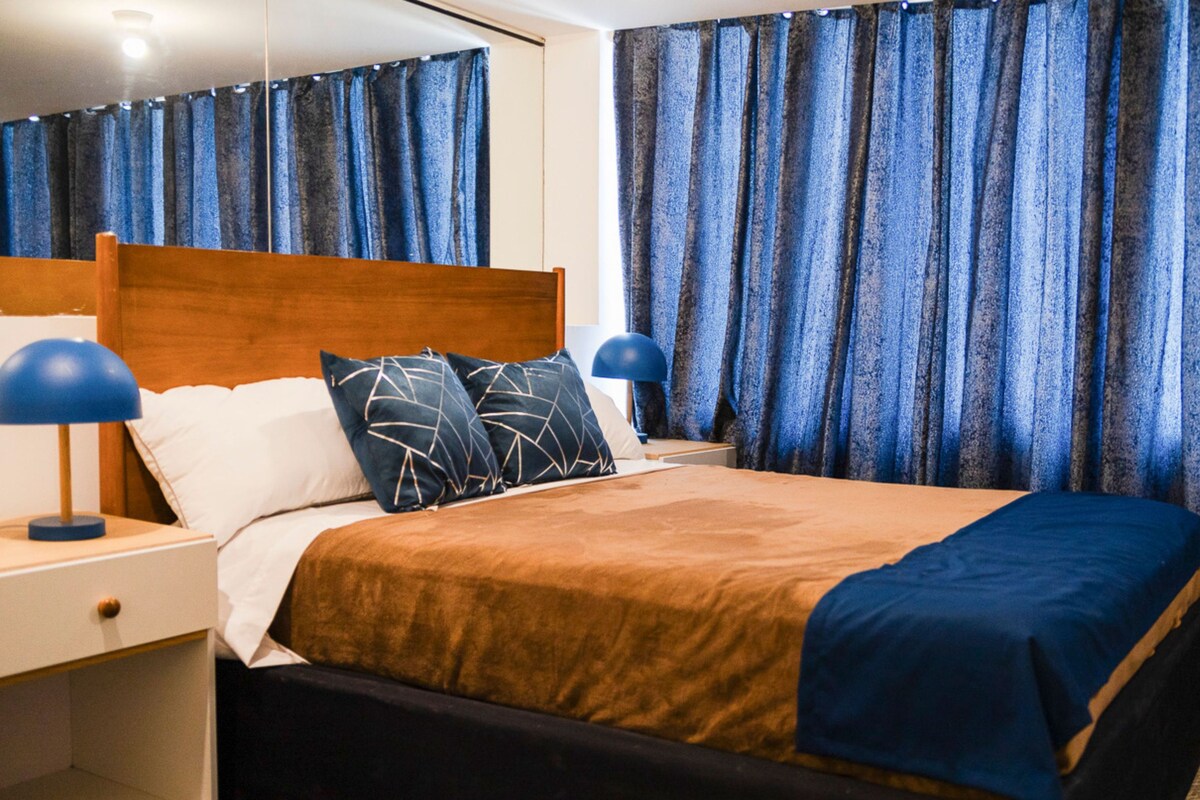 Economy Double Room | Premium bedding, desk, laptop workspace, WiFi (free)