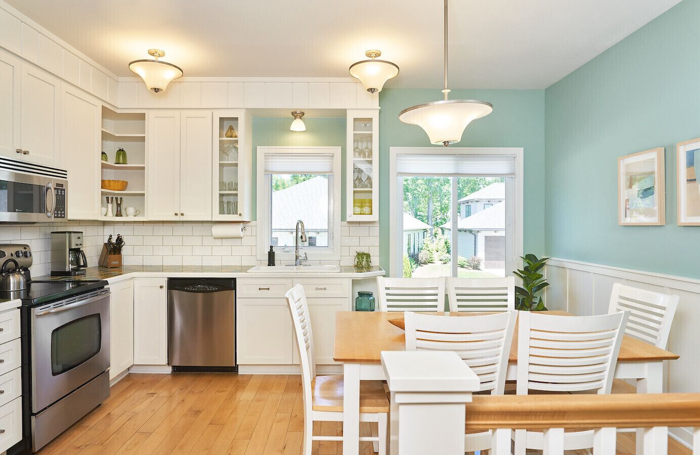 冰箱、微波炉、烤箱、洗碗机