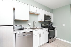 Fridge, microwave, oven, stovetop - Walk to the Beach - Ocean Block - 1st Floor Condo  (Dewey Beach)