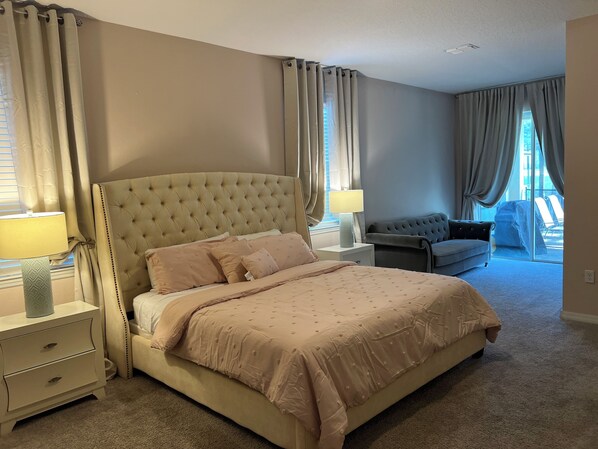 7 bedrooms, iron/ironing board, travel cot, free WiFi