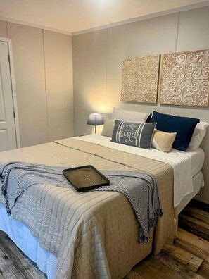 2 bedrooms, iron/ironing board, WiFi, bed sheets - Sapphire 2BR/2Bath Module Cottage at Blue Hollow (Hattiesburg)