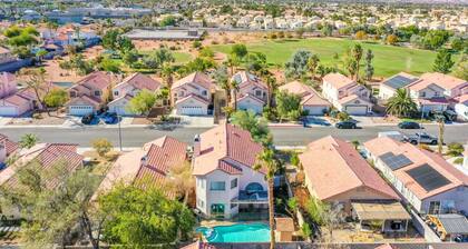 Red Rock Poolside Retreat