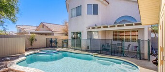 Red Rock Poolside Retreat