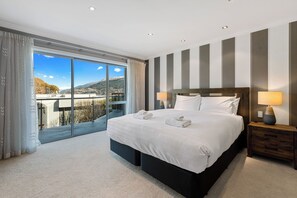 4 bedrooms, WiFi, bed sheets