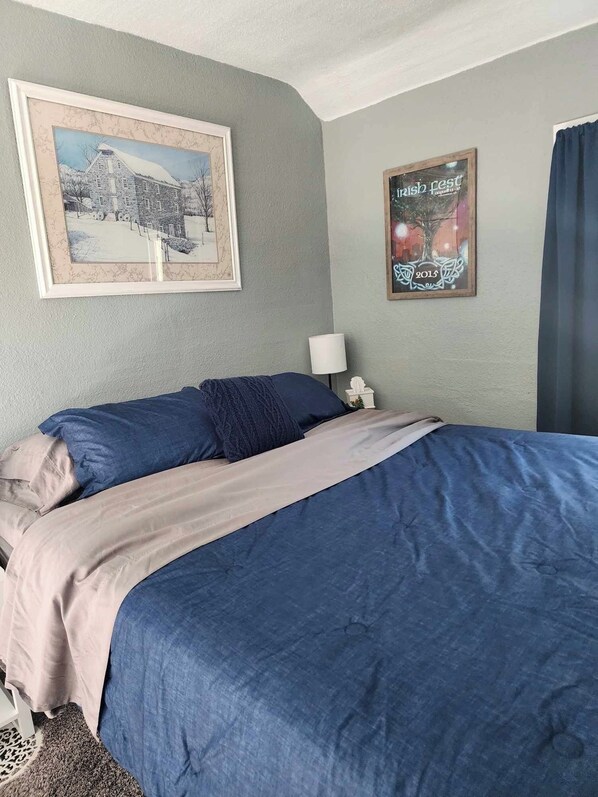 3 bedrooms, WiFi, bed sheets