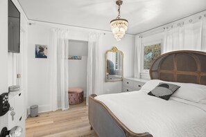 4 camere, ferro/asse da stiro, Wi-Fi, lenzuola