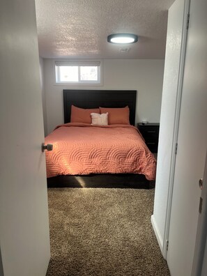 3 bedrooms, WiFi, bed sheets - Breathtaking views of the Moutains close to downtown (Cañon City)