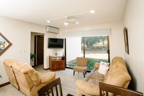 Familienapartment, 2 Schlafzimmer, Küche | Wohnbereich