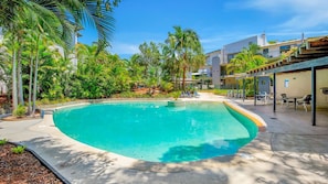 Pool - Baden 58 - Rainbow Shores. Pools, outdoor spa, walk to beach. Tennis court (Rainbow Beach)