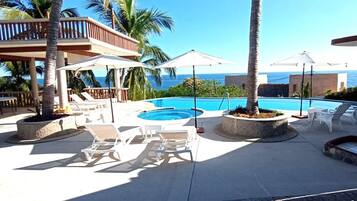 Alberca al aire libre