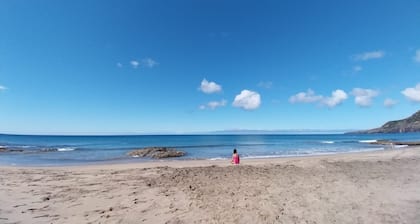 2-bedroom house in wonderful Vila do Porto , Santa Maria Azores