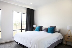 3 Schlafzimmer, Bügeleisen/Bügelbrett, WLAN, Bettwäsche