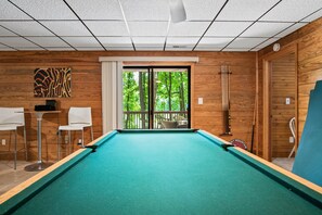 Spielezimmer