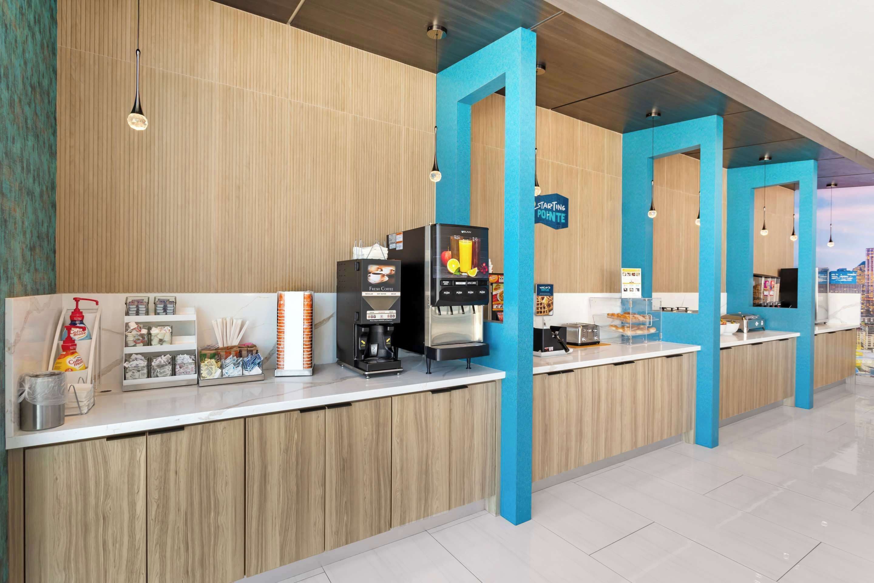 Photo - Clarion Pointe Spring - Houston North