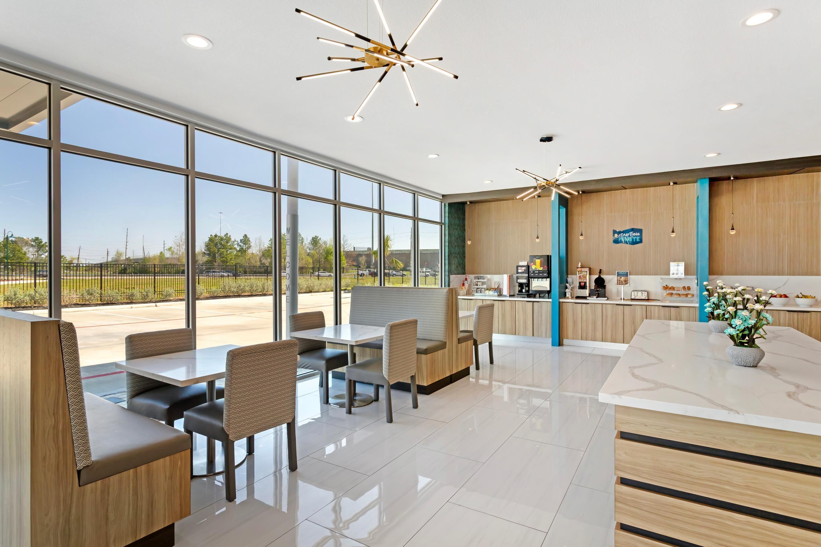 Photo - Clarion Pointe Spring - Houston North