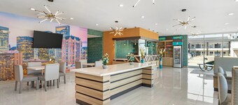 คลาเรียน พอยต์ สปริง - ฮูสตัน นอร์ท