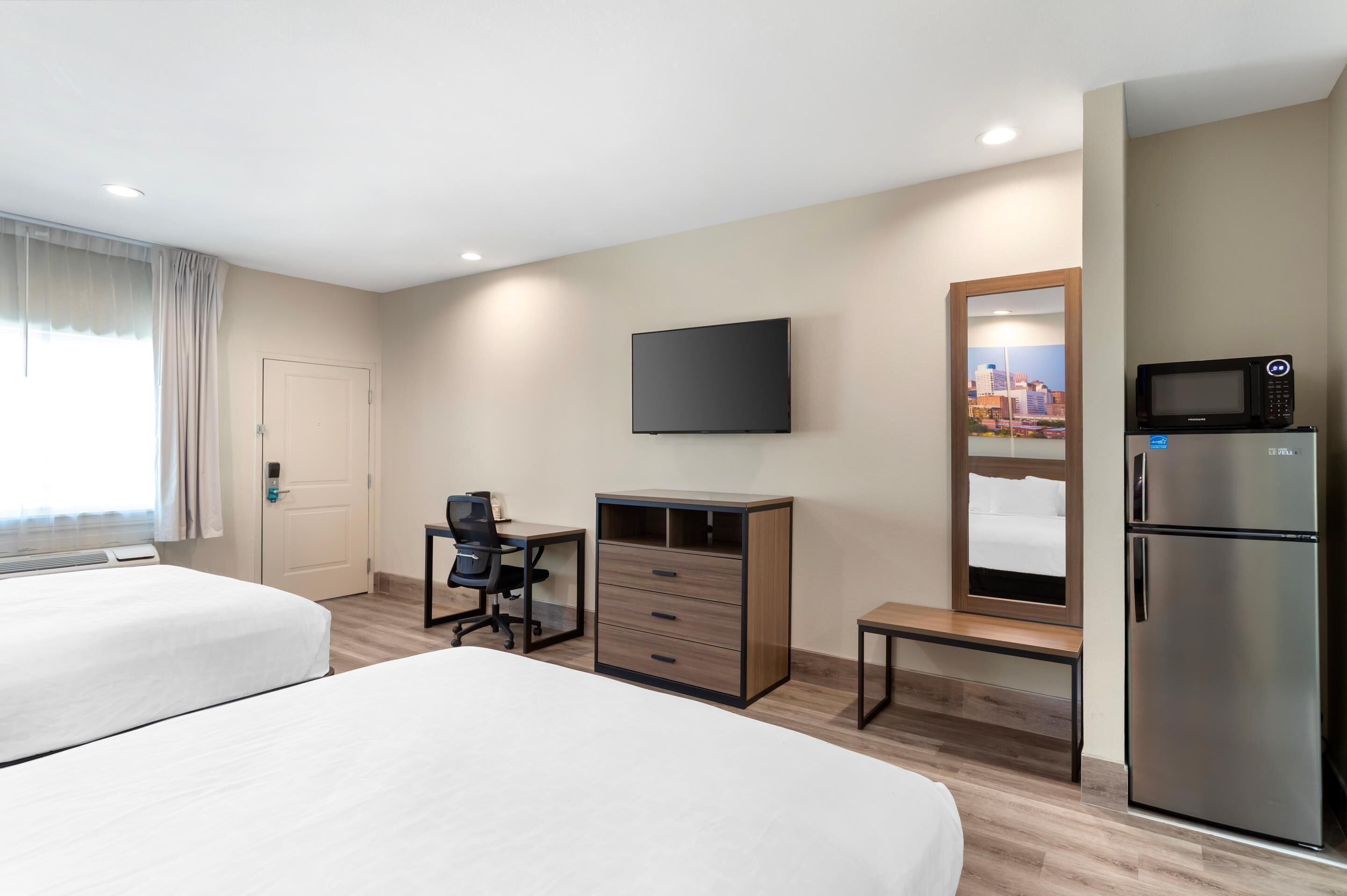 Photo - Clarion Pointe Spring - Houston North