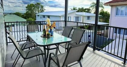 Convenient 2 Bedroom house unit in Salisbury