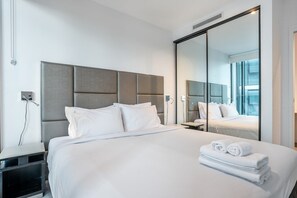 1 غرفة نوم ومكواة/لوح كي وواي فاي وملاءات أسرّة