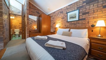 1 chambre, fer et planche Ă repasser, Wi-Fi, draps fournis