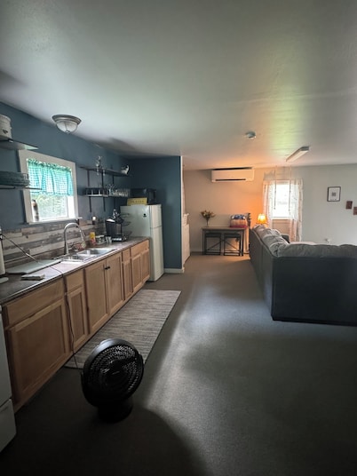 Peaceful and Safe! Pet Friendly!
