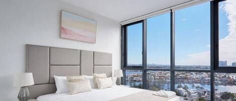 2 habitaciones, tabla de planchar con plancha, wifi y ropa de cama