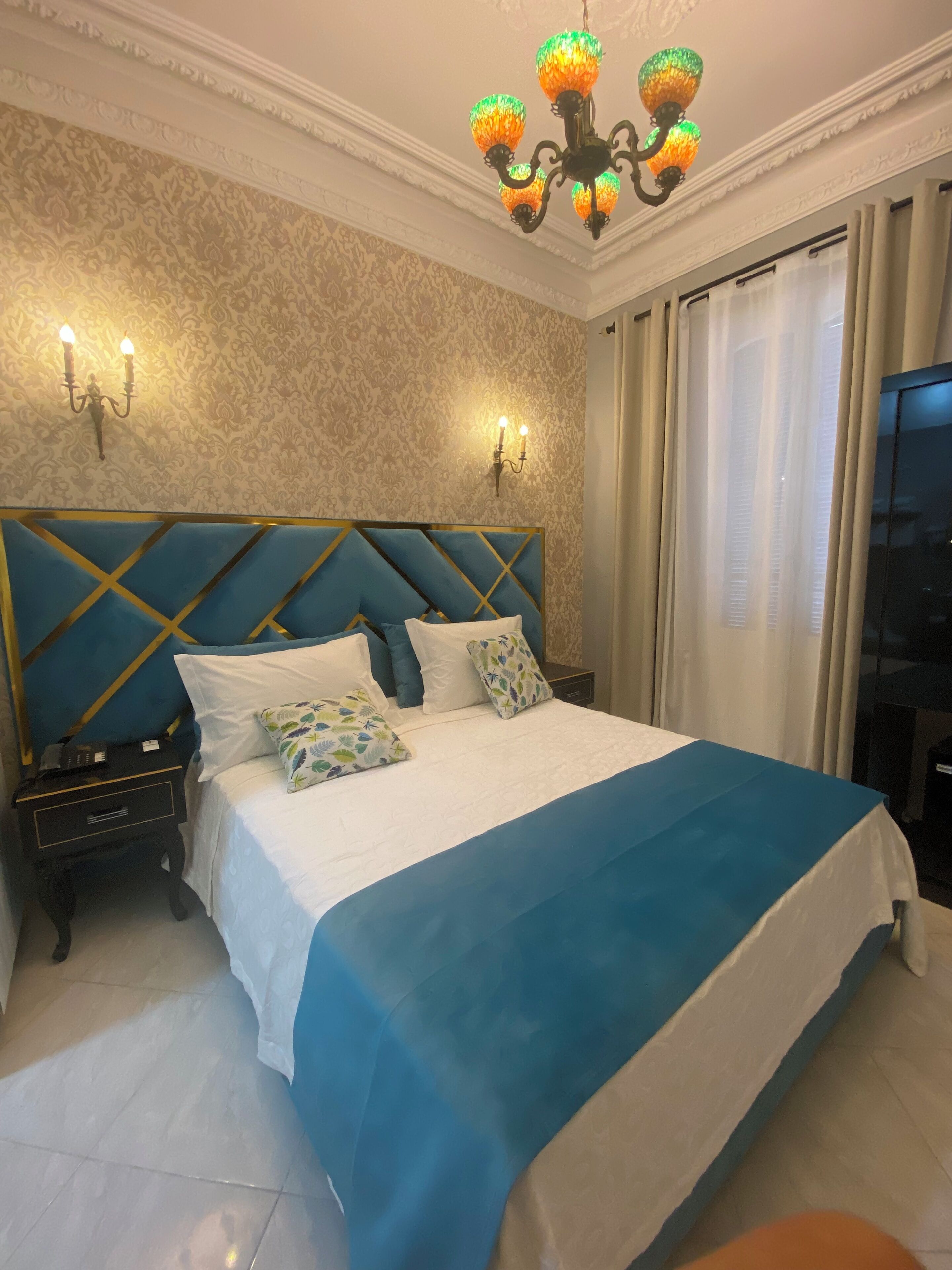 Classic Double Room, 1 King Bed, Air conditioning, City View | In-room safe, desk, free WiFi