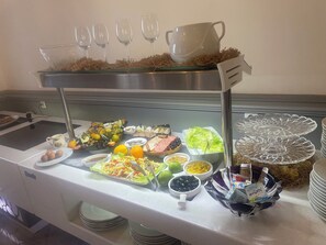 Petit déjeuner buffet compris tous les jours