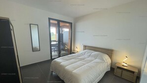Unclassified image, 3 of 16, button - 4TERIMP-A304  luxury apartment (COLLIOURE)