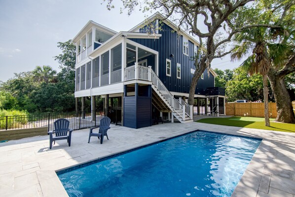 Pool - Carolina Mile:Luxurious 4BR/3.5BA Marsh-Front Retreat with Private Pool & Elevator on Edisto Beach (Edisto Beach)