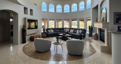 Relaxing Carefree Retreat-Mountain View’s, Pool, Spa & Patio Misters