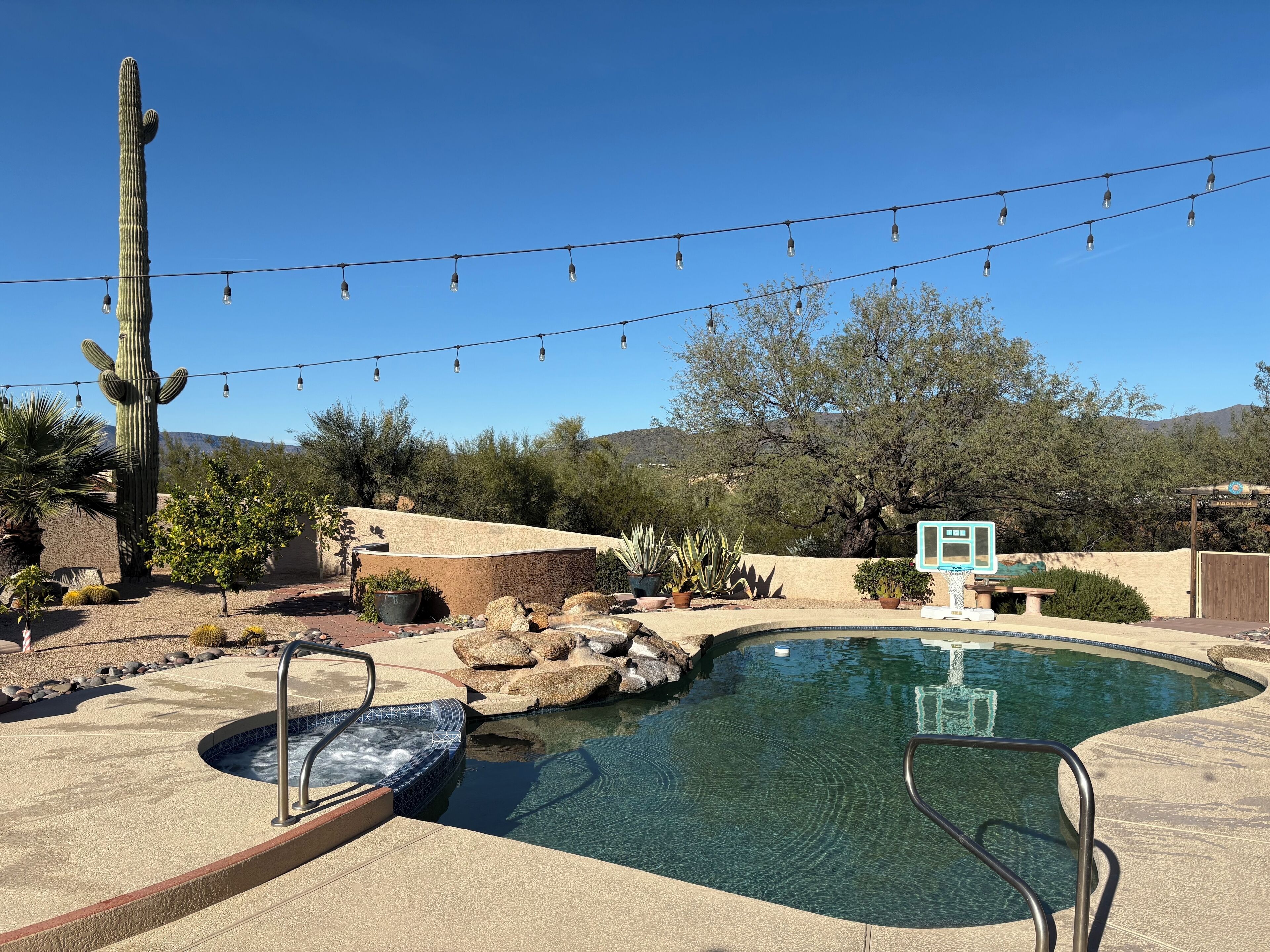 Udendørs pool, opvarmet pool