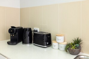 Interior - 1 Bdr Apt! Private Balcony! Garage Parking! 118D1 (Rocklea)