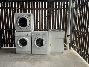 Interior - 1 Bdr Apt! Spotless! Garage Parking! 218D1 (Rocklea)