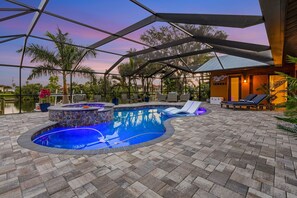 Beheizter Pool