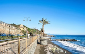 Beach nearby - Amazing apartment in Albissola Marina (Albissola Marina)