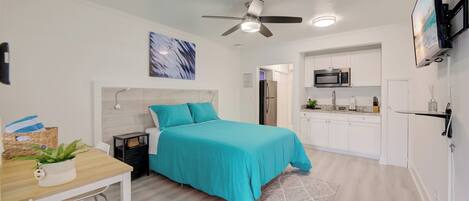 1 chambre, fer et planche à repasser, Wi-Fi, draps fournis