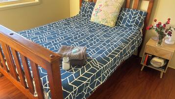 Comfort Room | Individually furnished, free WiFi