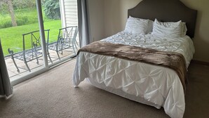 4 Schlafzimmer, Bügeleisen/Bügelbrett, WLAN, Bettwäsche