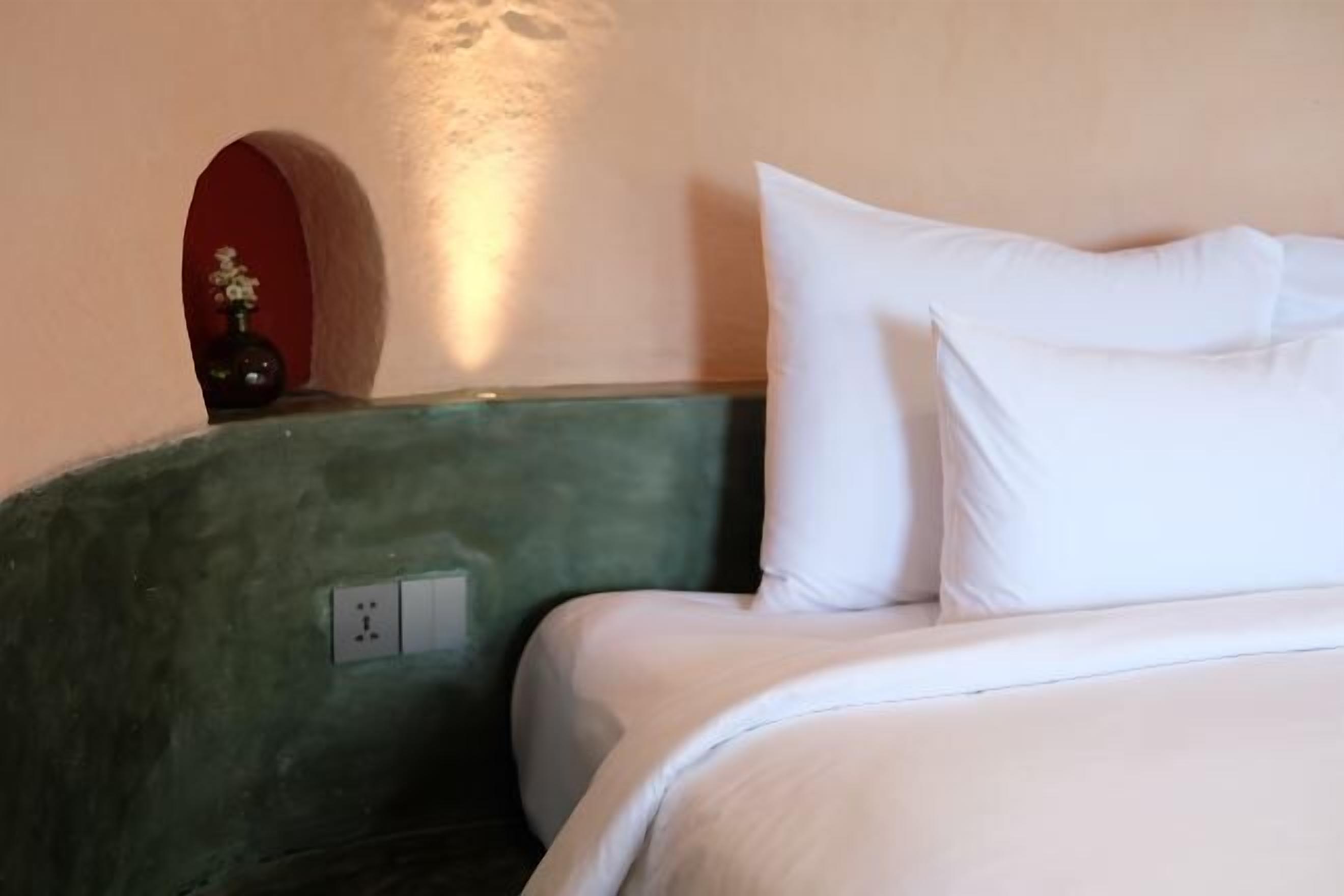 Down duvets, pillow-top beds, free minibar items, in-room safe