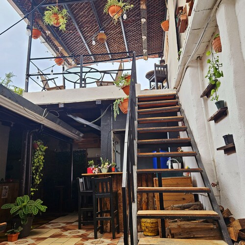 Cermeños House 