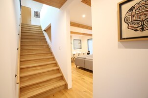 木屋, 4 间卧室, 阳台, 花园景观 | 4 多间卧室、羽绒被、免费 WiFi、床单