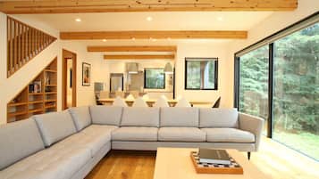 Chalet, 4 Bedrooms, Balcony, Garden View | Living area | 45-inch Smart TV with digital channels