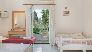 1 bedroom, free WiFi, bed sheets