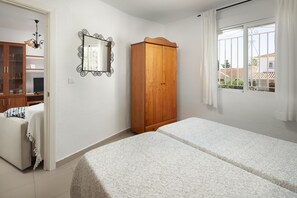 2 Schlafzimmer, Bügeleisen/Bügelbrett, kostenloses WLAN, Bettwäsche