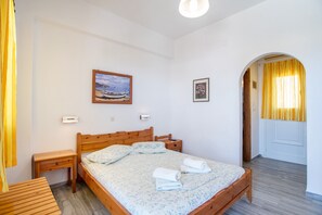 1 bedroom, free WiFi, bed sheets